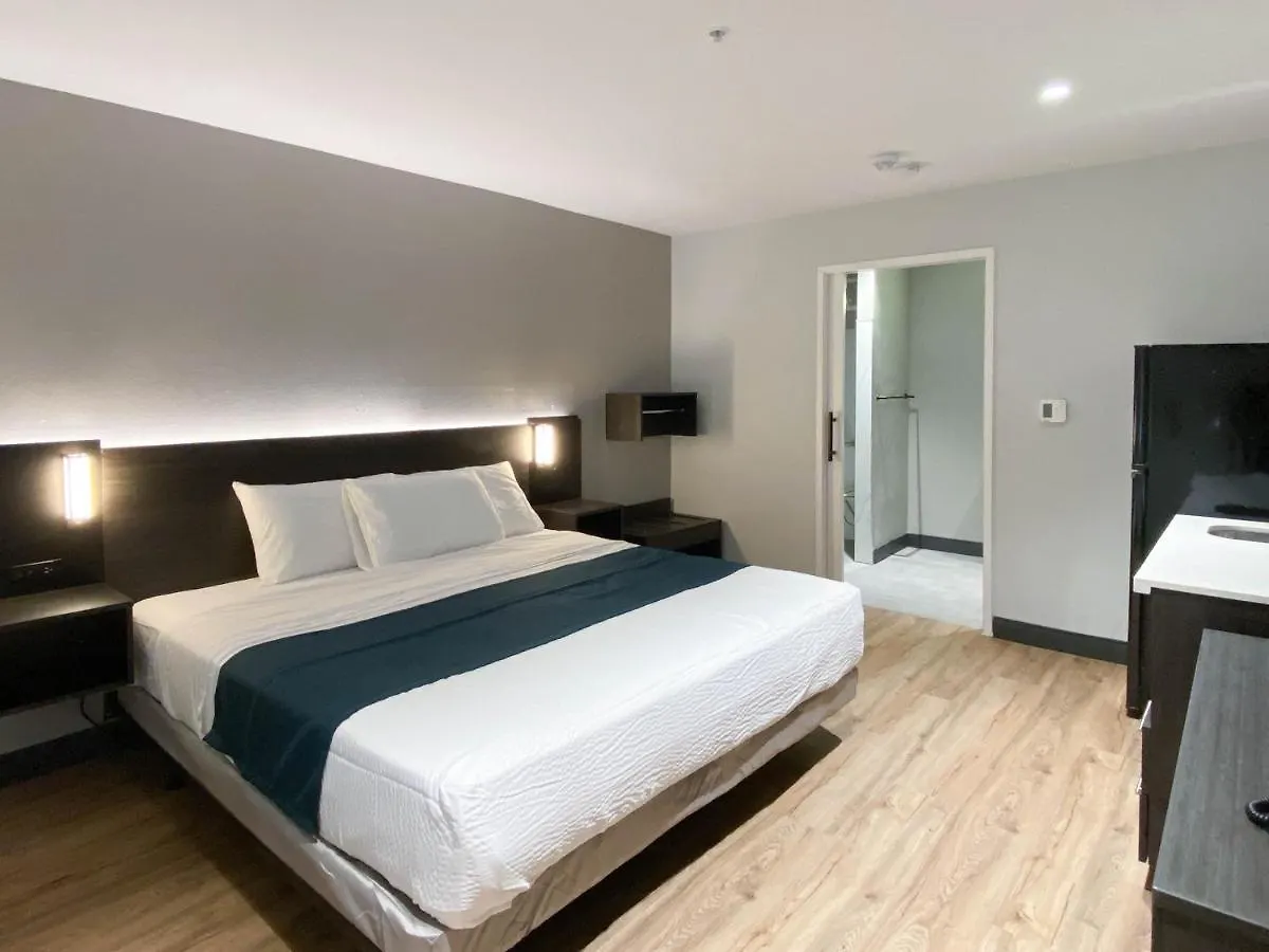 Studio 6 Suites Stockton, Ca Waterfront Hotel