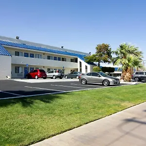 https://motel-6-palm-springs-north.palm-springs-ca-hotels.com