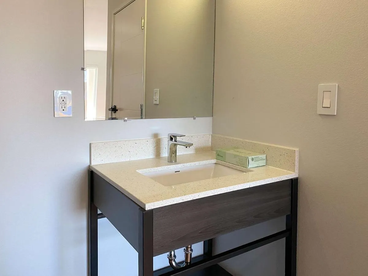 Studio 6 Suites Stockton, Ca Waterfront