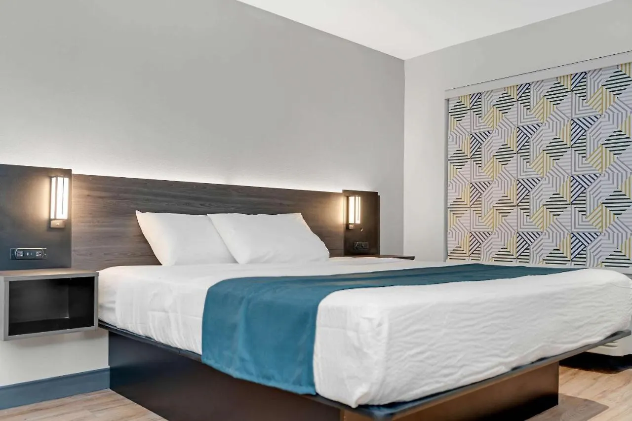 Studio 6 Suites Stockton, Ca Waterfront Stockton